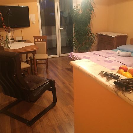 Ana Appartement Tivat Buitenkant foto