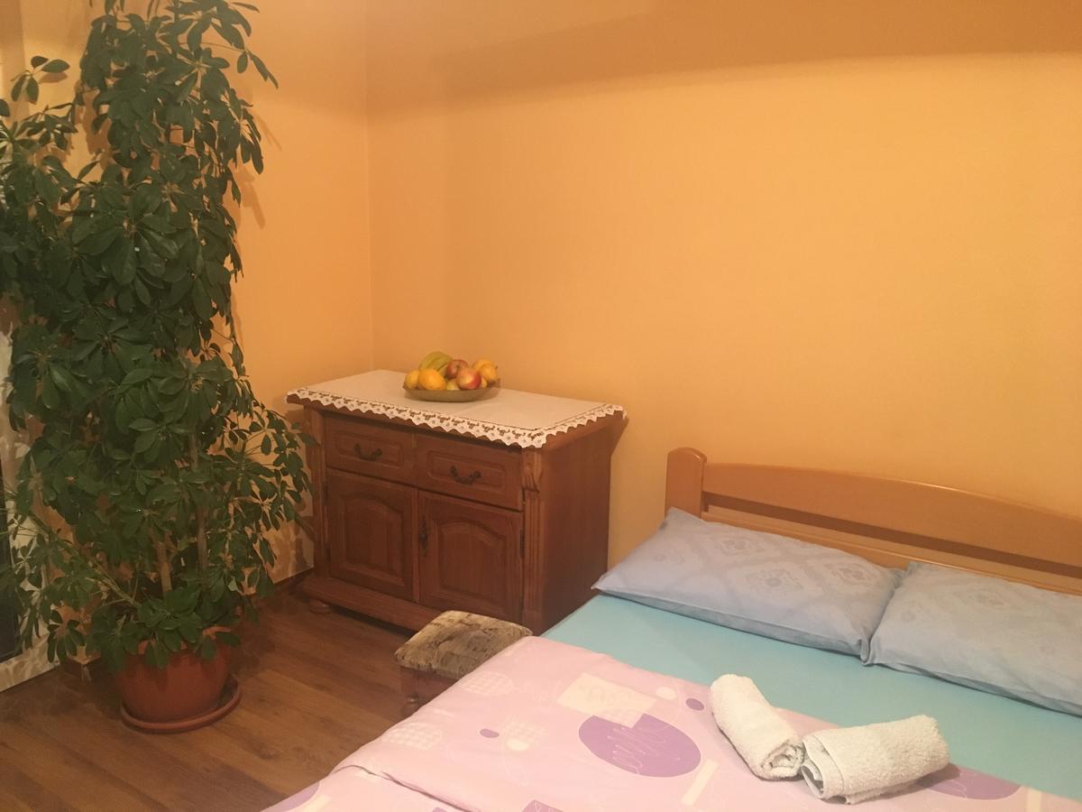 Ana Appartement Tivat Buitenkant foto